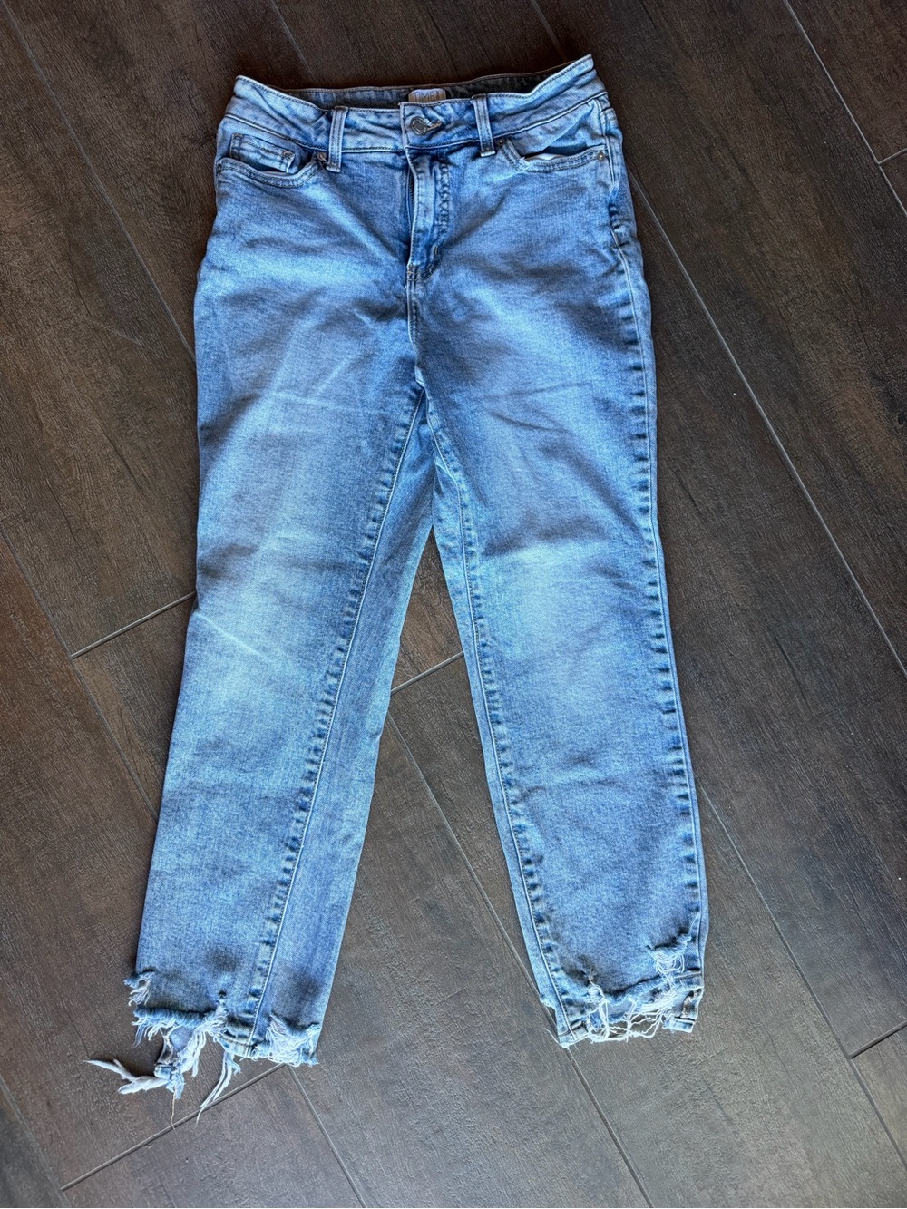 Time and Tru Light Blue Distressed Ankle Jeans